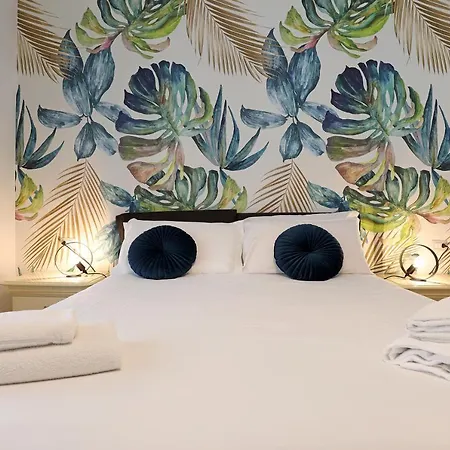 Piramide - Charme Roma