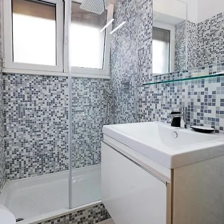 Piramide - Charme Apartment Rome