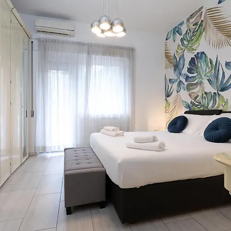Piramide - Charme Appartement *